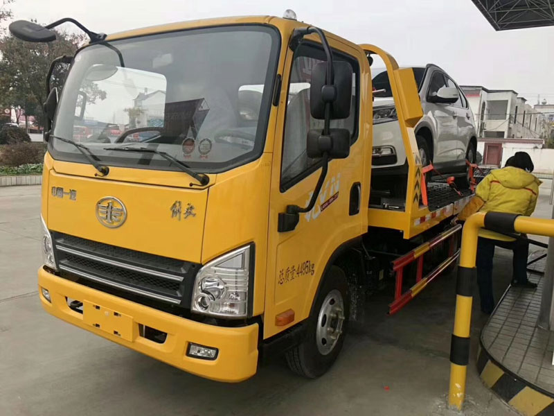 2019年新款藍牌解放清障車一拖二型