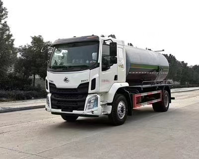 東風(fēng)柳汽M3吸污車(chē)優(yōu)惠來(lái)襲