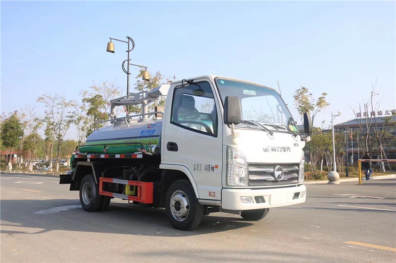 好產品會說話，凱馬國六2方藍牌吸糞車不超重  