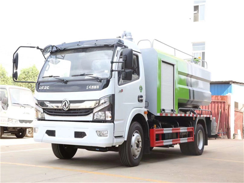 高壓清洗車如何利用高壓水射流清洗管道、下水道