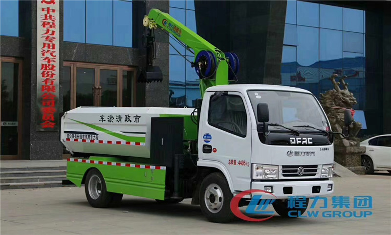 程力出品市政清淤車機(jī)器化操作方便快捷節(jié)省支出