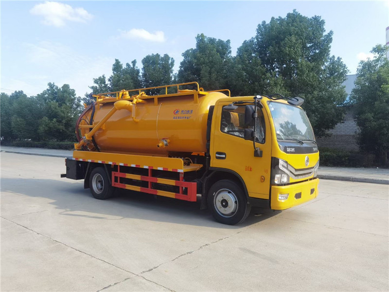 一車可以當(dāng)作三臺車使用，東風(fēng)市政管道疏通車，火爆訂購中