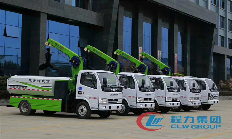 東風(fēng)D7凱普特清洗吸污車集合了高壓清洗車跟吸污車兩種車型的功能