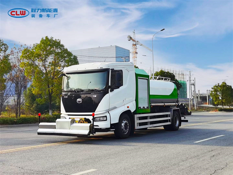 程力牌比亞迪T8純電動(dòng)路面清洗車