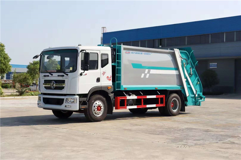 茂名化州東風(fēng)12方壓縮垃圾車(chē)