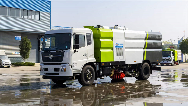 東風天錦洗掃車路面清掃專家