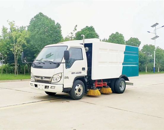 藍(lán)牌最大3方掃路車福田小卡之星